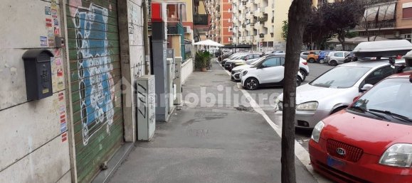 Imóvel comercial de 1 divisão em Rome, Italy N.º 289863 4