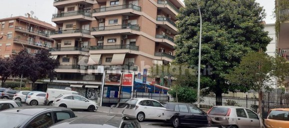 Imóvel comercial de 1 divisão em Rome, Italy N.º 289863 20
