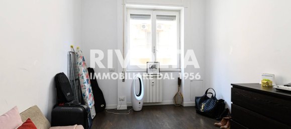 3 bedrooms Apartment in Rome, Italy No. 337135 22
