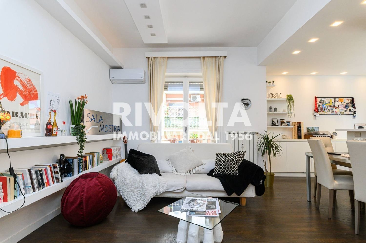 3 bedrooms Apartment in Rome, Italy No. 337135
