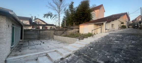 1 bedroom Apartment in Gagny, France No. 300224 2