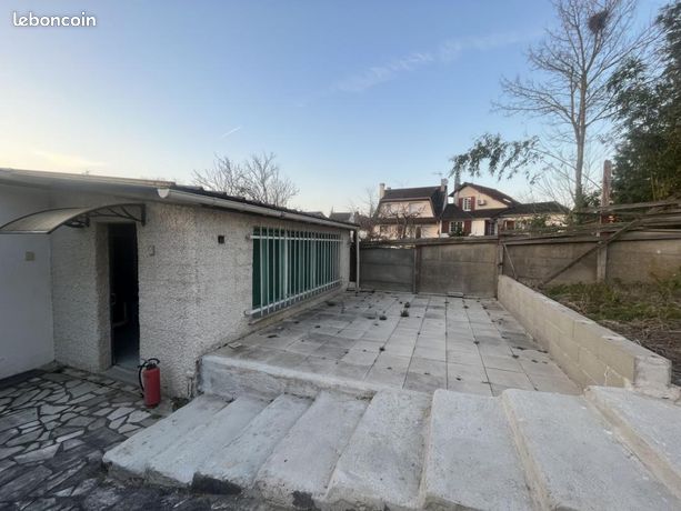 1 bedroom Apartment in Gagny, France No. 300224