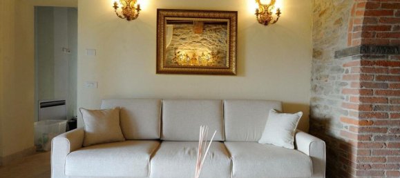 8 غرف نوم منزل في Tuoro sul Trasimeno, Italy رقم 54206 26