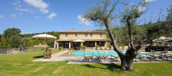 8 غرف نوم منزل في Tuoro sul Trasimeno, Italy رقم 54206 27