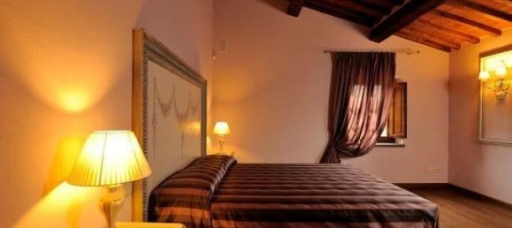 8 غرف نوم منزل في Tuoro sul Trasimeno, Italy رقم 54206 40