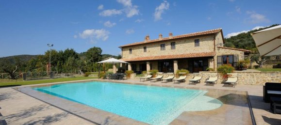 8 غرف نوم منزل في Tuoro sul Trasimeno, Italy رقم 54206 35