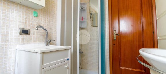 Apartamento de 2 habitaciónes en L'Aquila, Italy No. 235604 16