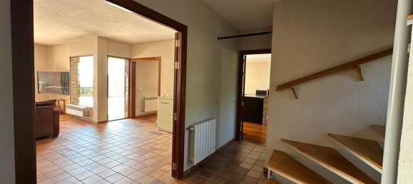 Дом с 4 спальнями в Сан-Лоренцо-де-Эль-Эскориал, Испания № 190309 19