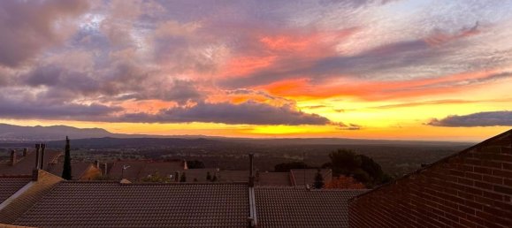 Дом с 4 спальнями в Сан-Лоренцо-де-Эль-Эскориал, Испания № 190309 28