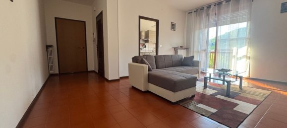 4-Zimmer Wohnung in Santo Stefano Belbo, Italy, Nr. 258830 4