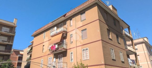 3 rooms Apartment in Ciampino, Italy No. 269309 2