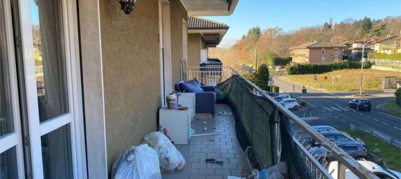 5 Schlafzimmer Wohnung in Casalzuigno, Italy, Nr. 359541 24