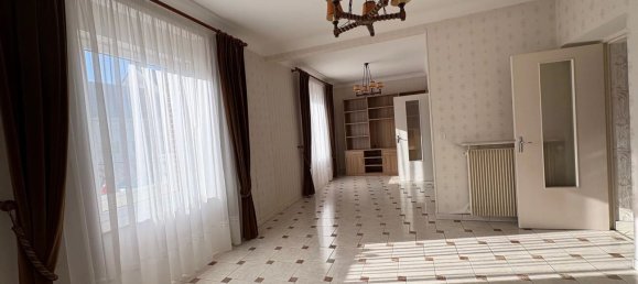 2 Schlafzimmer Haus in Nantes, France, Nr. 335100 4