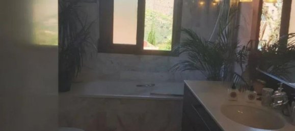 Apartamento T3 em Marbella, Spain N.º 217418 17