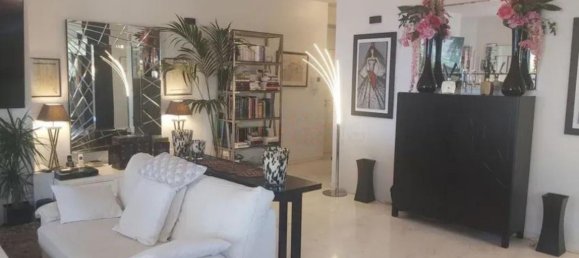 Apartamento T3 em Marbella, Spain N.º 217418 11