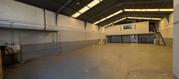 Склад 360м² в Эстепона, Испания № 168848 3