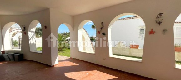 5 bedrooms Villa in Terracina, Italy No. 53513 7