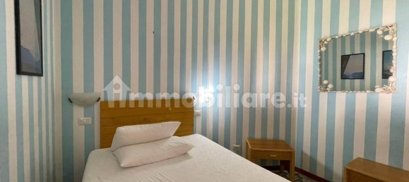 5 bedrooms Villa in Terracina, Italy No. 53513 34