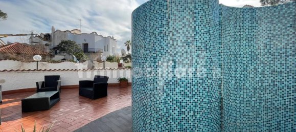 5 bedrooms Villa in Terracina, Italy No. 53513 13