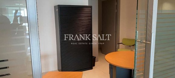 Tienda en Birkirkara, Malta 417 m² No. 11831 6