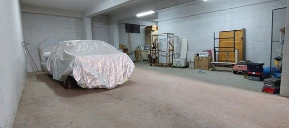 102m² Garage in Foggia, Italy No. 261508 6