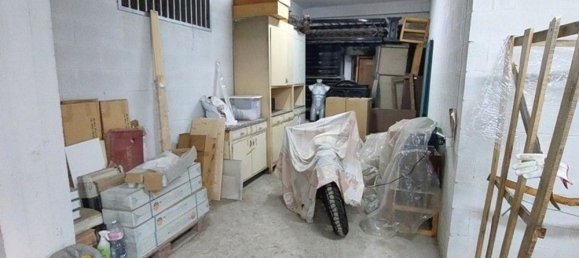 102m² Garage in Foggia, Italy No. 261508 8