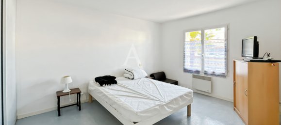 2 bedrooms House in La Barre-de-Monts, France No. 300409 5