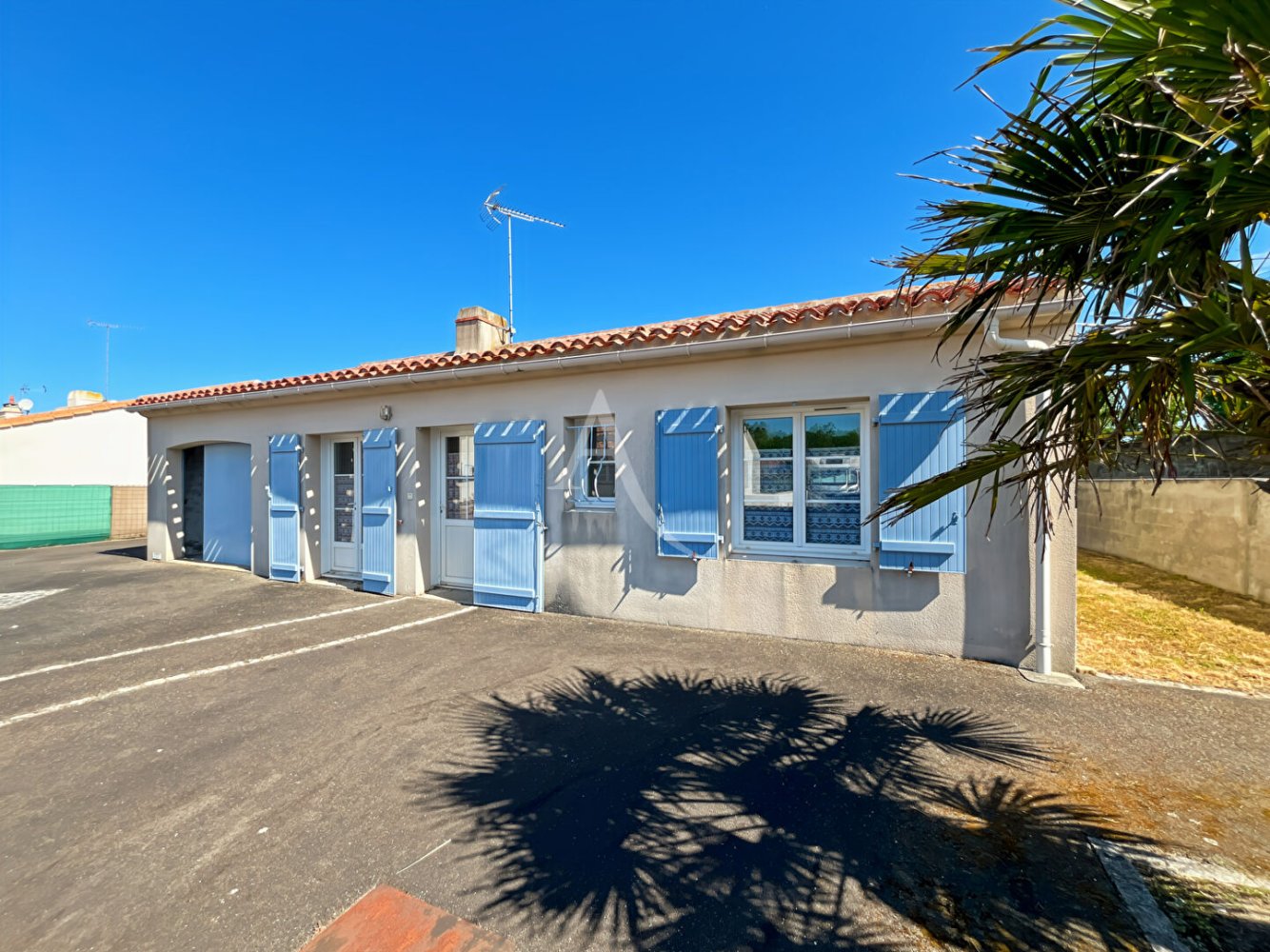 2 bedrooms House in La Barre-de-Monts, France No. 300409