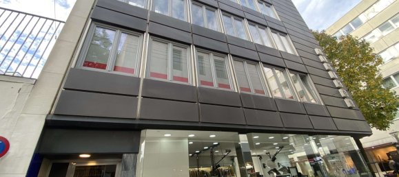 Gebäude in Krefeld, Germany 691m², Nr. 369210 2