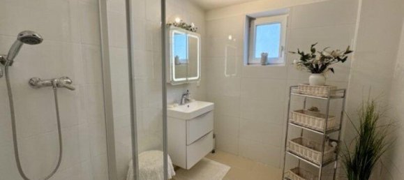 8 rooms House in Klosterneuburg, Austria No. 39410 11