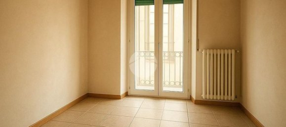 3 rooms Apartment in Foggia, Italy No. 35013 19