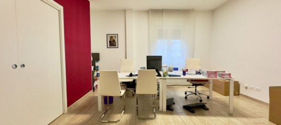  مكتب في Novara, Italy 94متر مربع رقم 203187 11