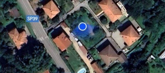 910m² Land in Cocquio-Trevisago, Italy No. 297300 13