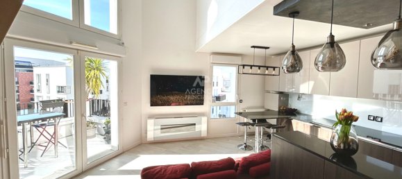 3 bedrooms Duplex in Poissy, France No. 144900 2