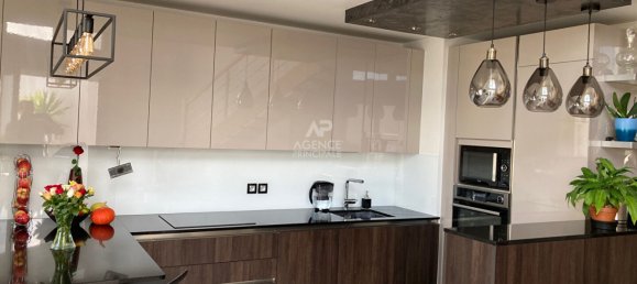 3 bedrooms Duplex in Poissy, France No. 144900 4