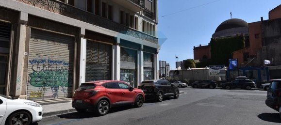 Propriété commerciale à Catania, Italy 312m² No. 376073 3