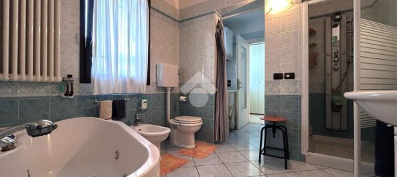 3 Schlafzimmer Wohnung in Comacchio, Italy, Nr. 52656 13