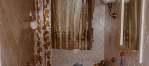 4 rooms Apartment in Cosenza, Italy No. 185392 9
