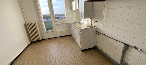 3 rooms Building in Dieulouard, France No. 92105 9