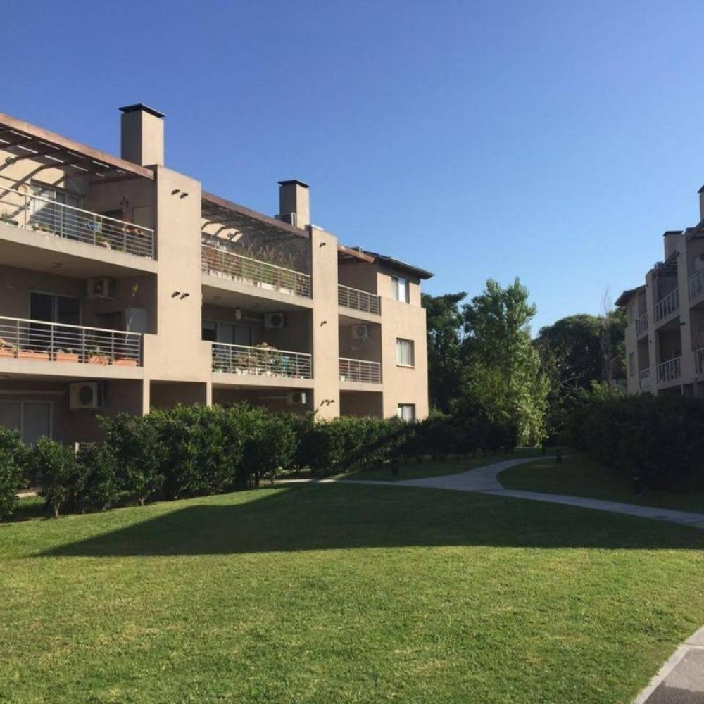 Studio in Tigre, Argentina No. 99623