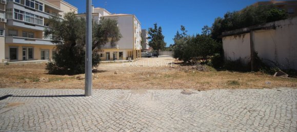 215m² Land in Loule, Portugal No. 130754 8