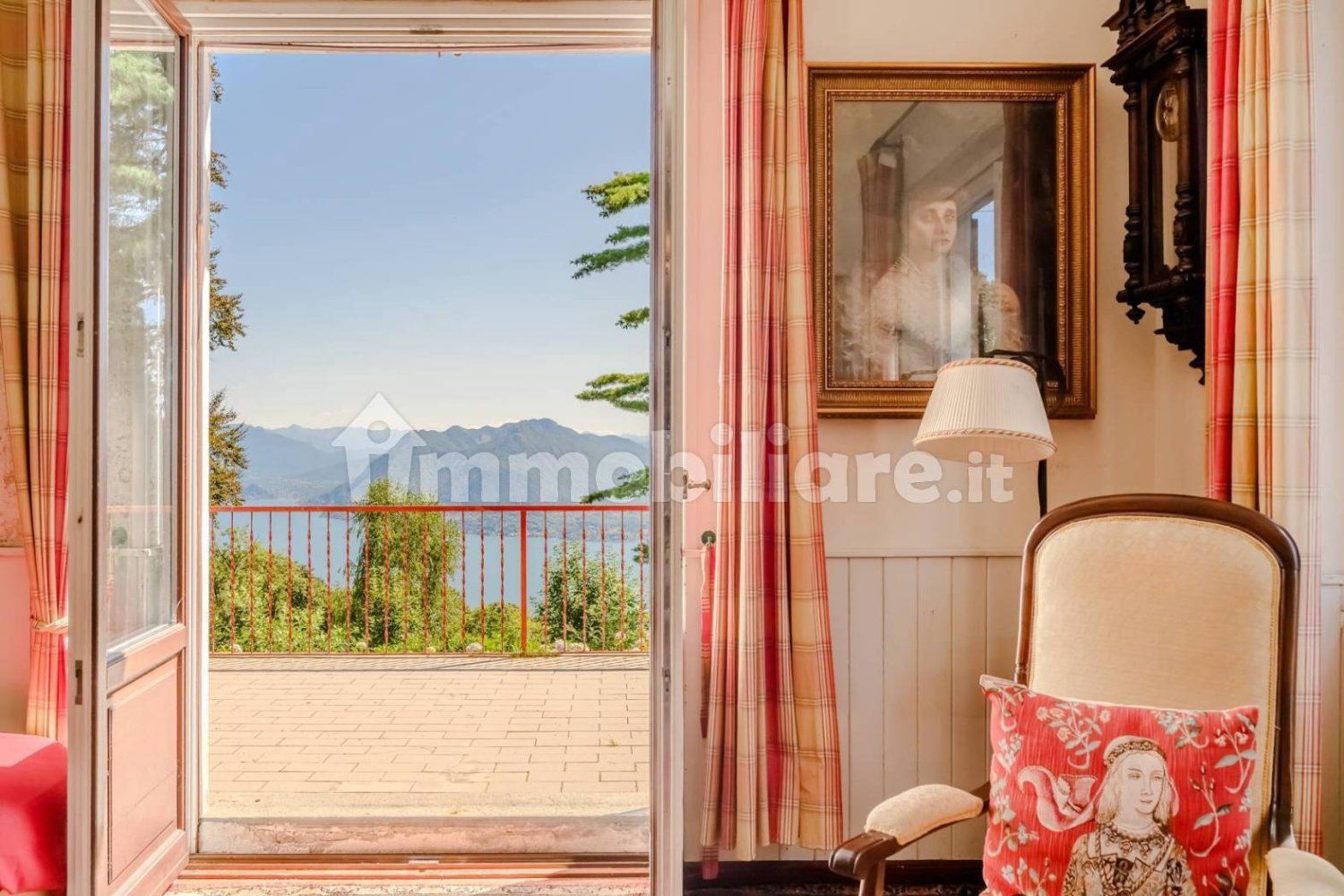 10 bedrooms Villa in Gignese, Italy No. 325046