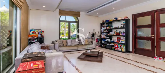 5 Schlafzimmer Villa in Palm Jumeirah, UAE, Nr. 107840 3