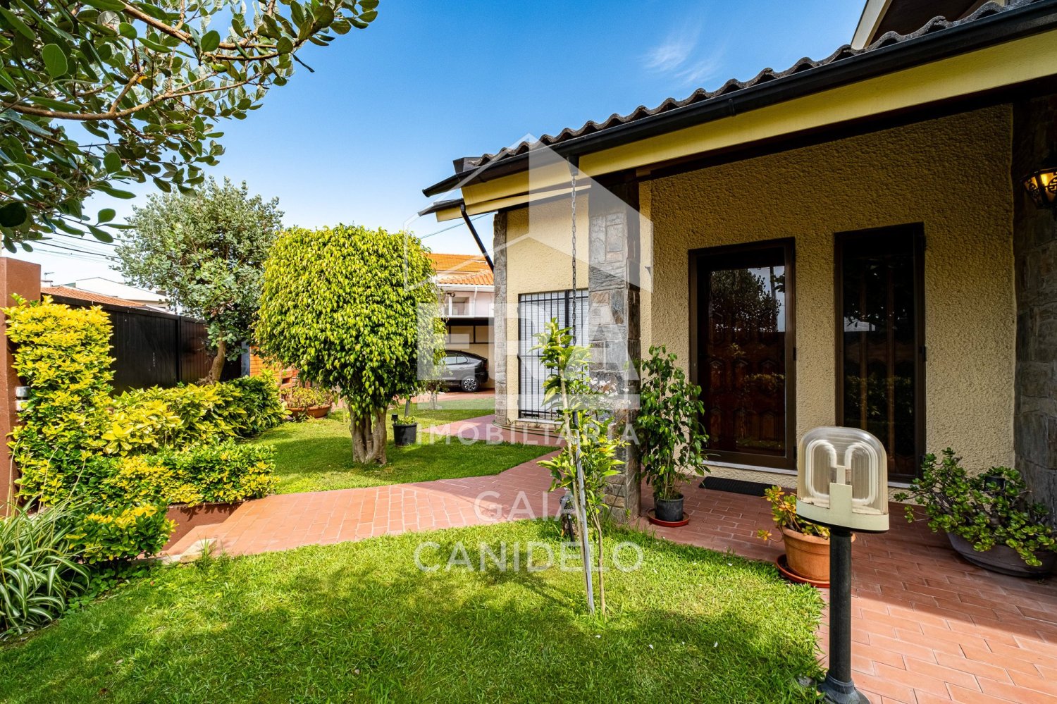 Casa de 5 dormitorios en Madalena, Portugal No. 275790