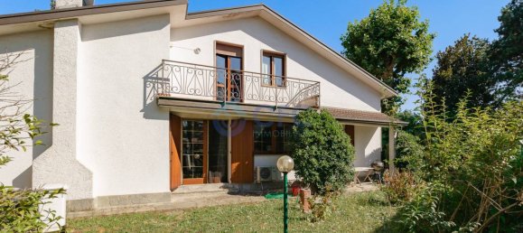 4 bedrooms Villa in Segrate, Italy No. 270423 42