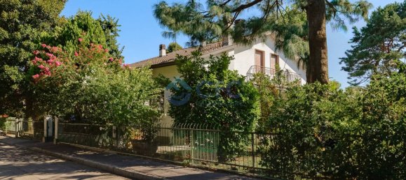 4 bedrooms Villa in Segrate, Italy No. 270423 46