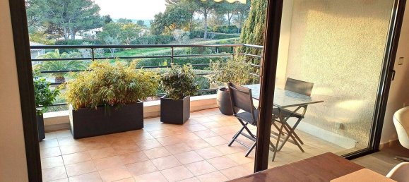 2 bedrooms Apartment in Saint-Raphael, France No. 326576 9