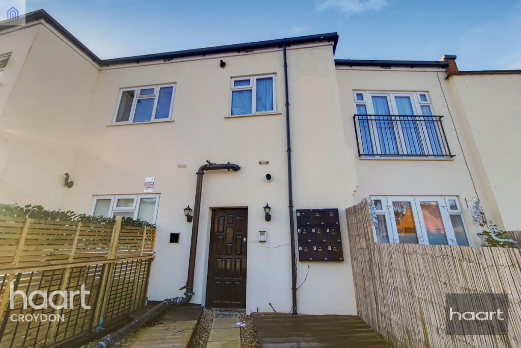 Estudio en South Croydon, United Kingdom No. 4907