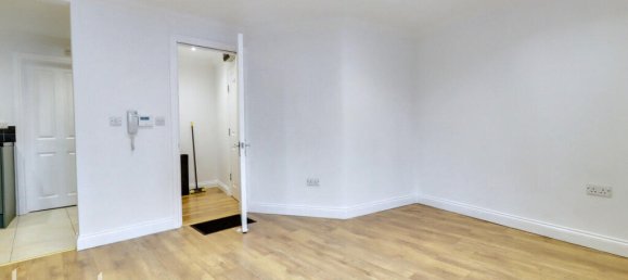 Estudio en South Croydon, United Kingdom No. 4907 9