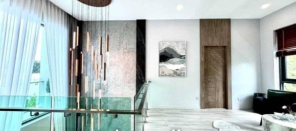 4 bedrooms Villa in Pattaya, Thailand No. 27165 10